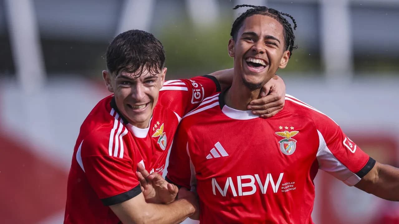 Gonçalo Moreira: O Jovem Talento que Honra Portugal no Benfica